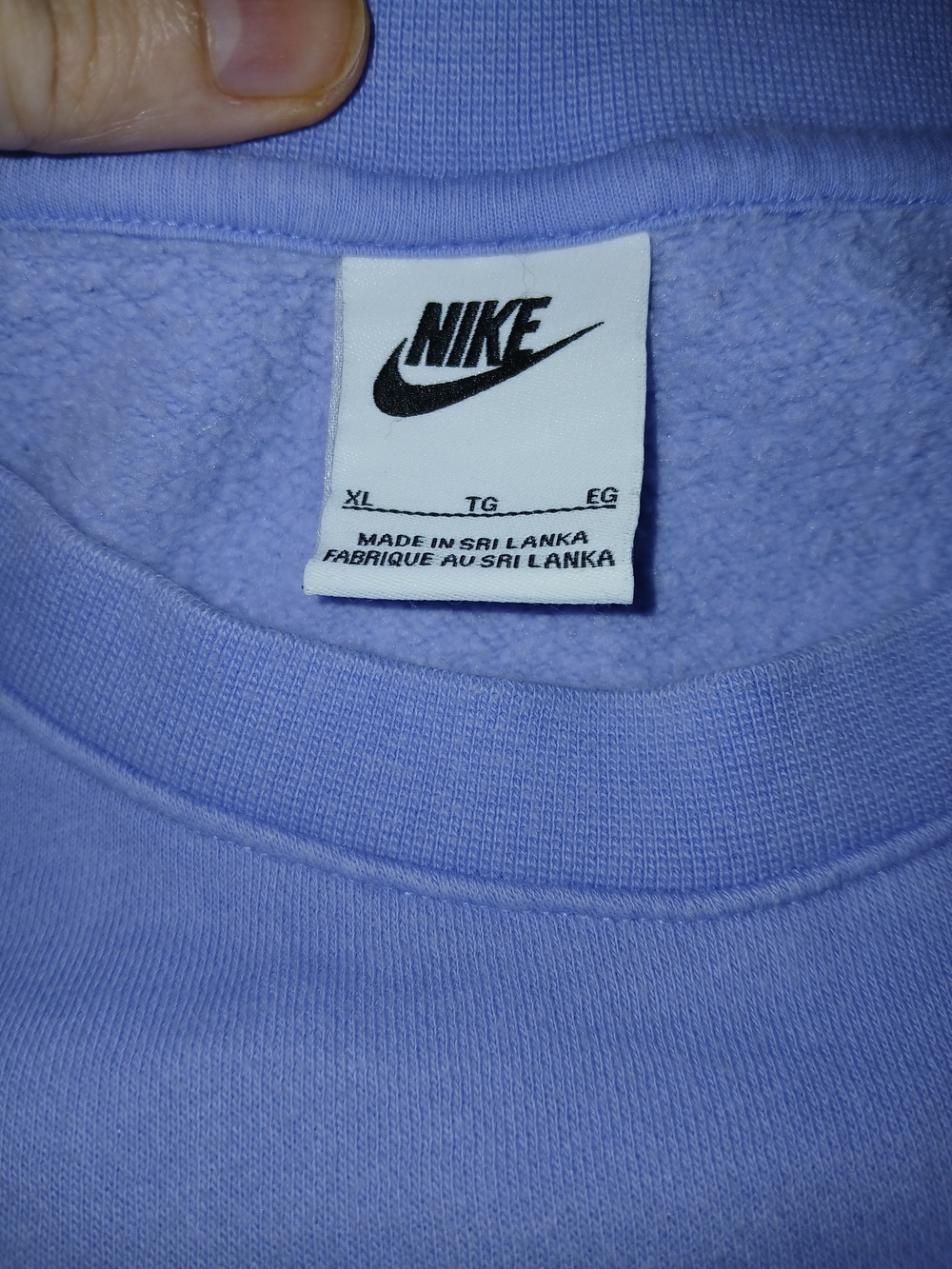 Nike Unisex XL Lavender Crewneck Sweatshirt with White Swoosh - Picture 7 of 11